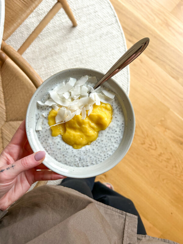 chiagrød med mango