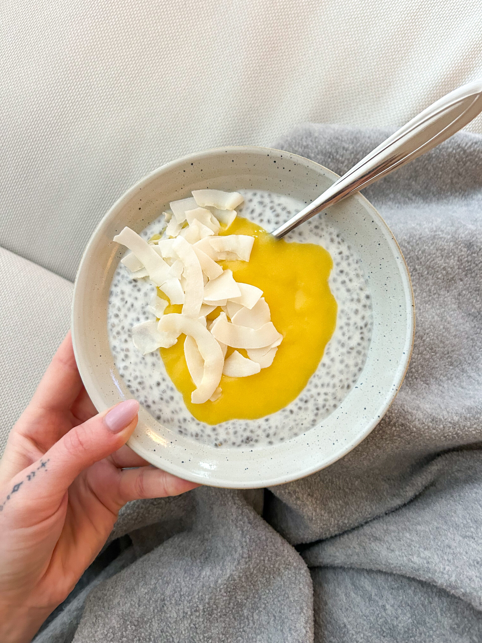 chiagrød med mango