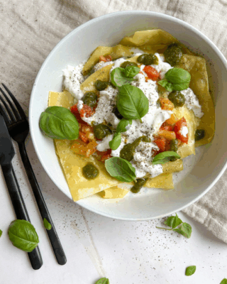 Åben lasagne med burrata