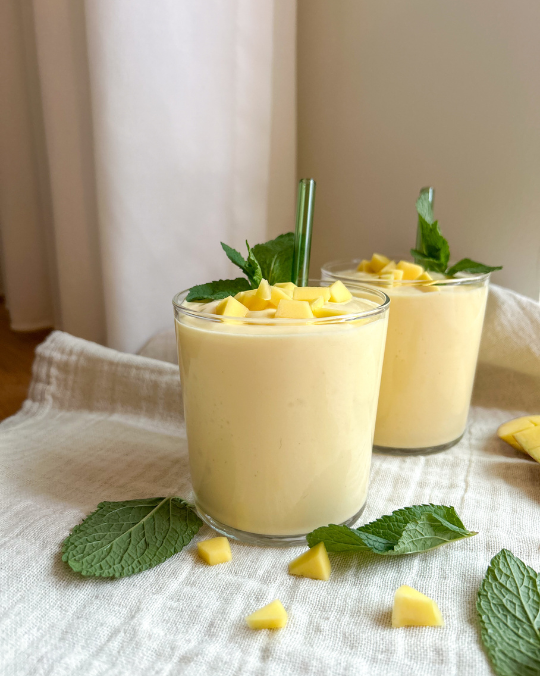 Mango lassi