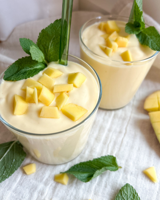 Mango lassi
