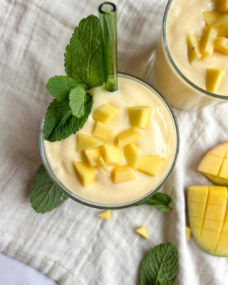 Mango lassi