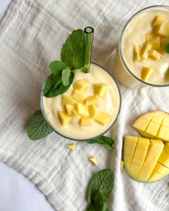 Mango lassi