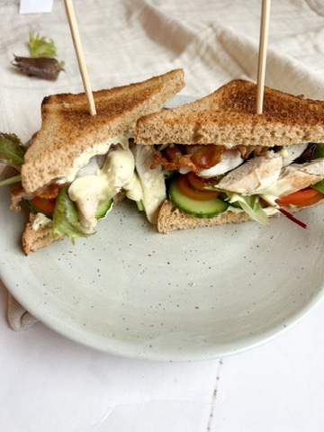 Clubsandwich med kylling og bacon