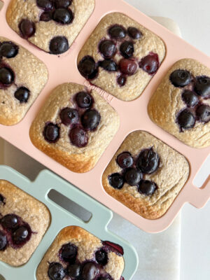 Bananmuffins med blåbær til baby